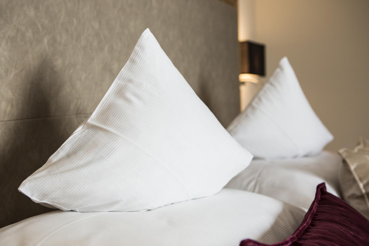 Hotel Bergblick 4 Sterne Superior Фис Екстериор снимка